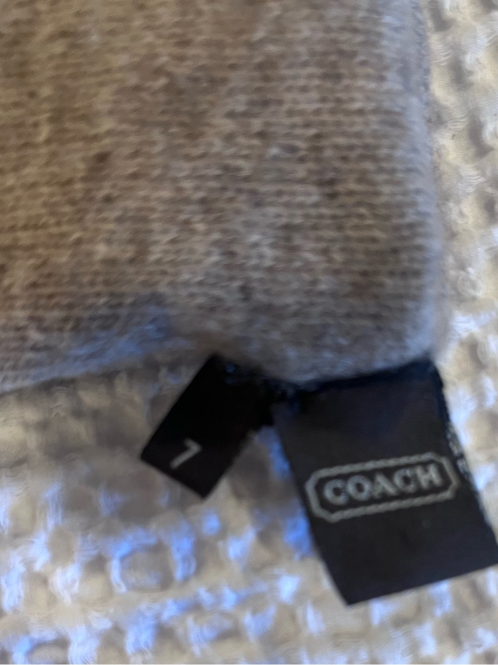 Coach women’s Black Leather Gloves - Picture 6 of 10